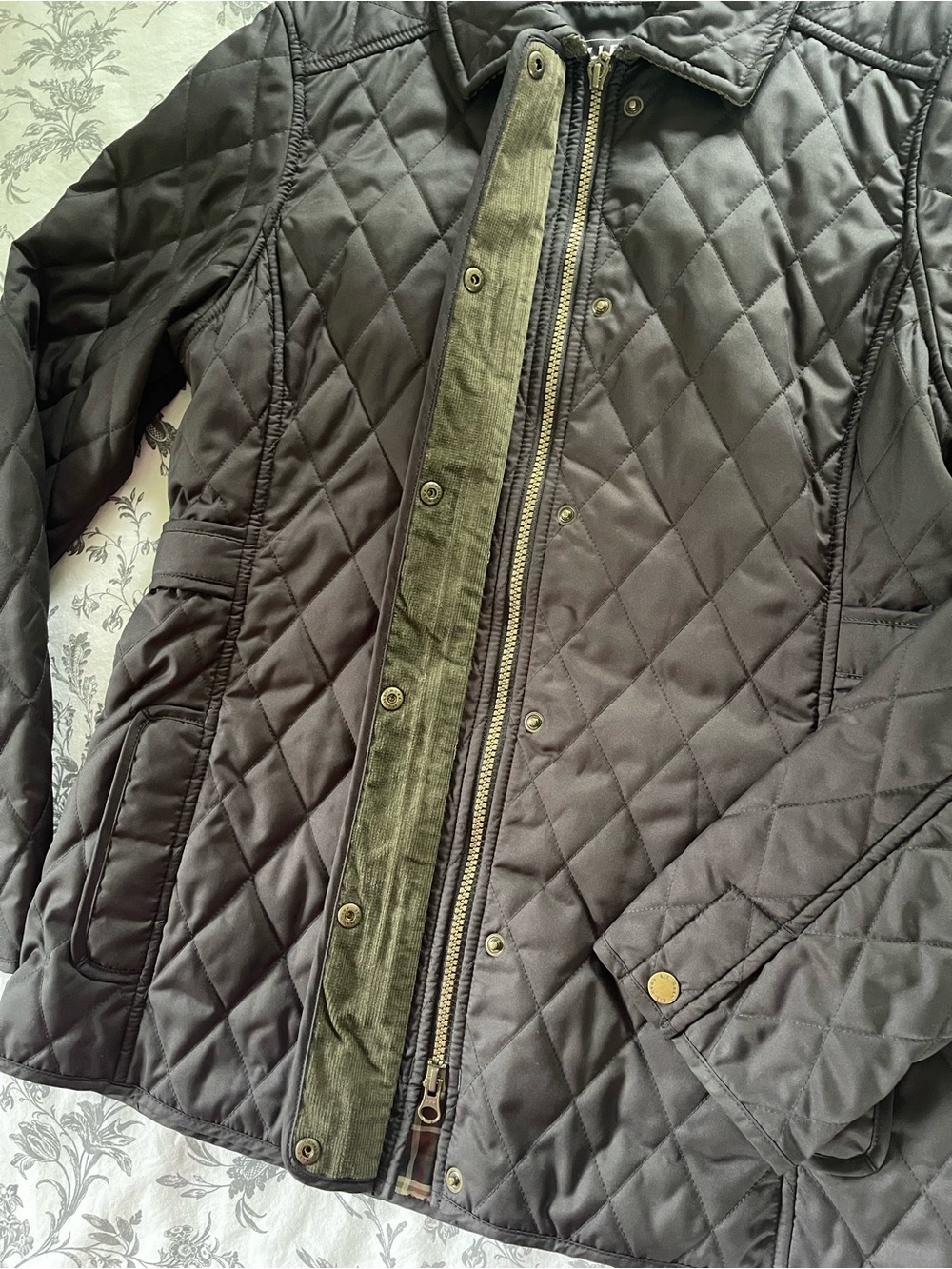 L.L. Bean Black Quilted Jacket - Picture 5 of 11